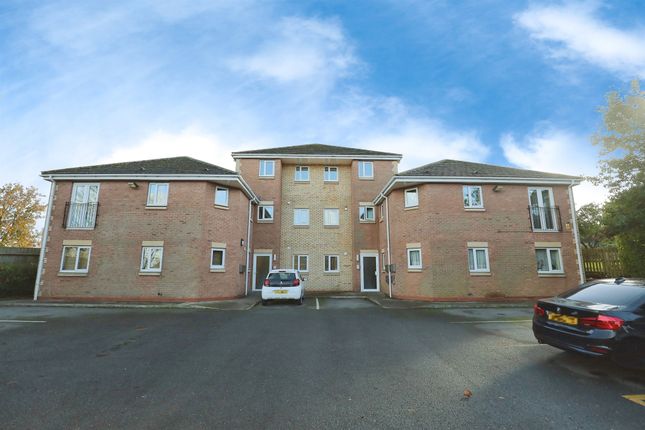Flat for sale in Oliver Street, Rugby