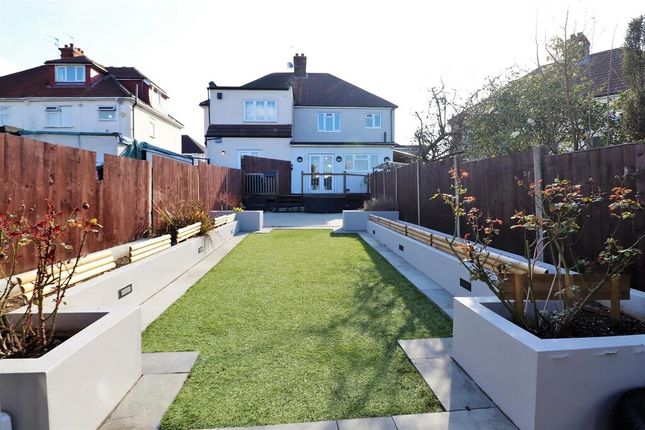 9, Thornhill Avenue Plumstead, London photo 3