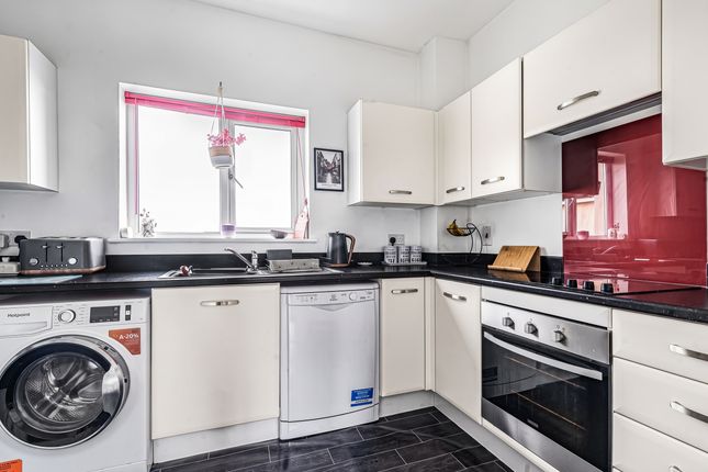 15, Shareford Way, Exeter photo 4