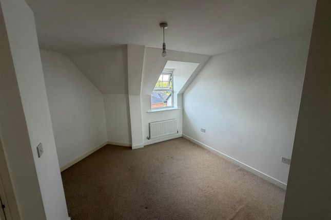 Flat 7, 9, Wells View Drive, Bromley photo 4