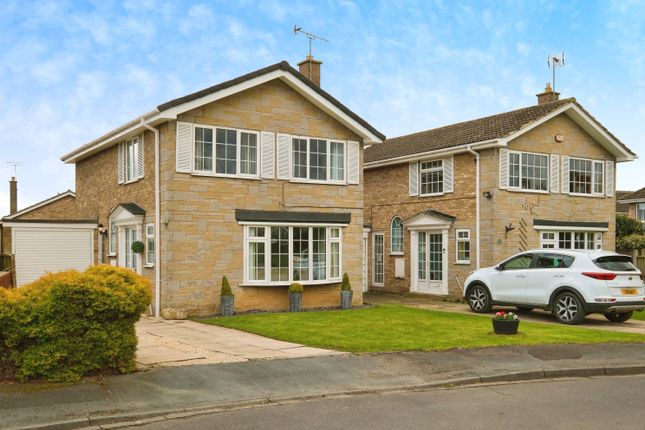 Thumbnail Detached house for sale in Cedar Covert, Wetherby