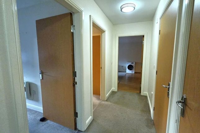 46, Thomasson Court, Bolton photo 5