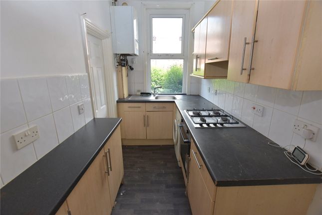 16, Lascelles Road West, West Yorkshire photo 4