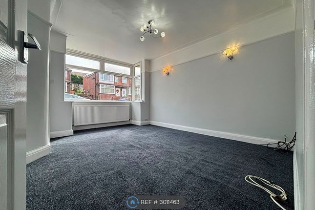 Ledsham Avenue, Manchester photo 2