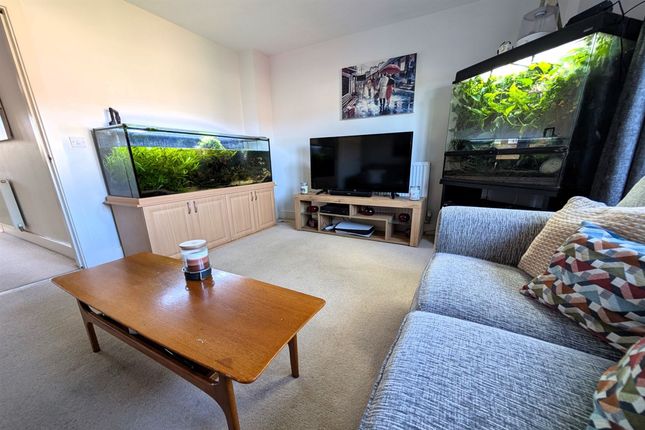 58 Redlands Lane, Fareham photo 4