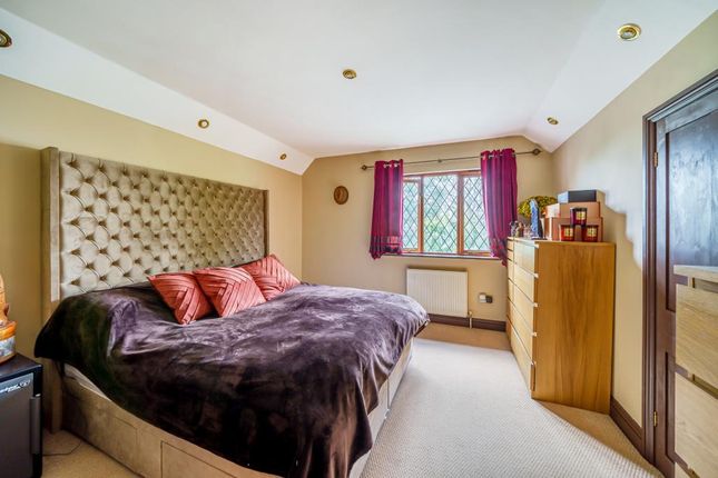 Cottage for sale in Longcross, Surrey
