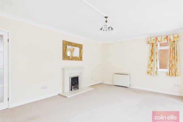 Flat 1 Queen Margarets Mount, 22, Queen Margarets Road, Scarborough photo 3