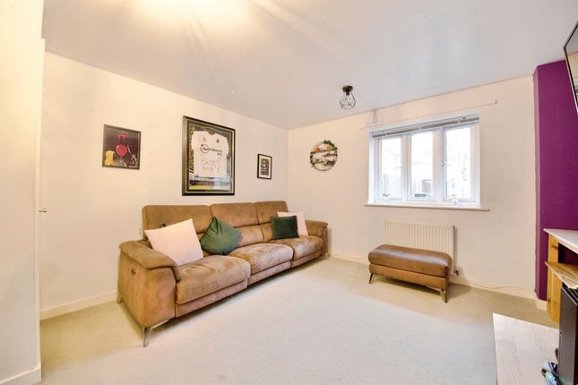 179,, Rubens Court, Cezanne Road, WATFORD photo 2