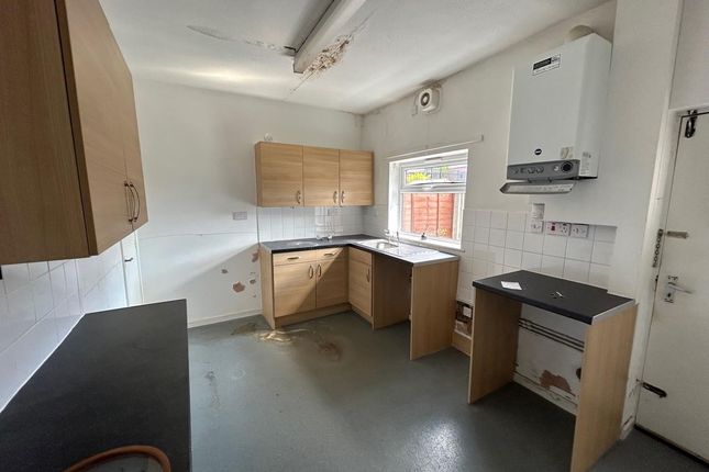 11, Warrington Road, Leigh photo 3