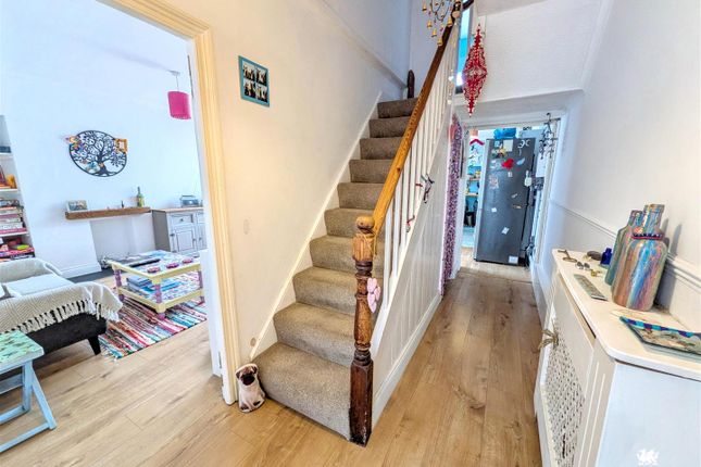 3 Ashgrove House, Llangan Road, Whitland photo 2