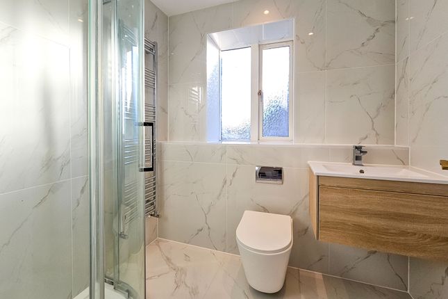 4 Longlands Lane, Wetherby photo 3