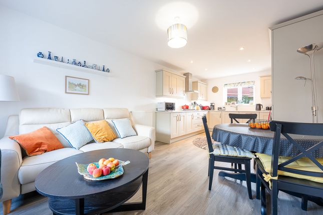 11 Roseacre Gardens, Ormskirk photo 4