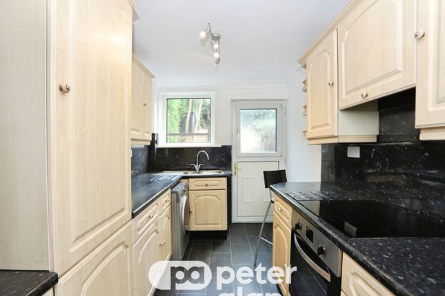 15, Gaer Park Lane, Newport photo 4