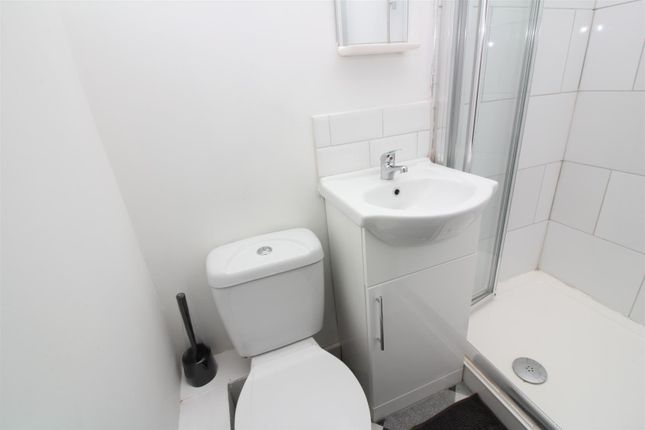 Property to rent in Gresham Road - Room 2, Middlesbrough, North Yorkshire