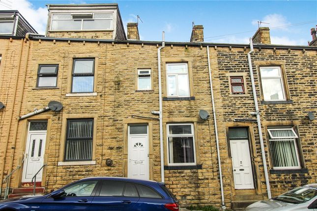 3-bed terraced on 172, Spencer Street, West Yorkshire, £110,000