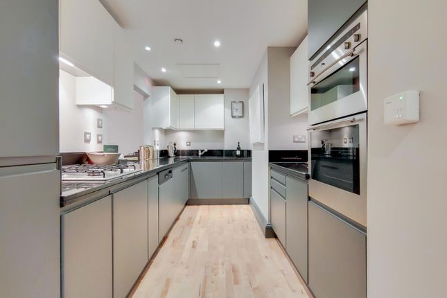 Flat for sale in Carlyle Court, Chelsea Harbour, London