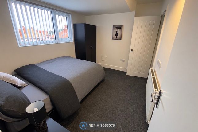1-bed house on Wallasey, £525/mo