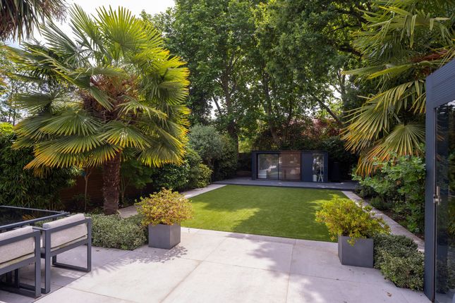 178, Walm Lane, London photo 4