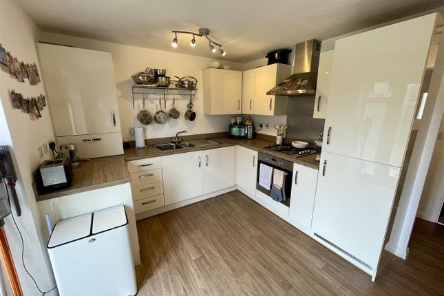 12, Barlby Drive, Darlington photo 4