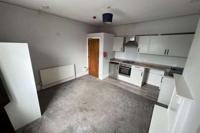 Flat to rent in Shirebrook Road, Sheffield