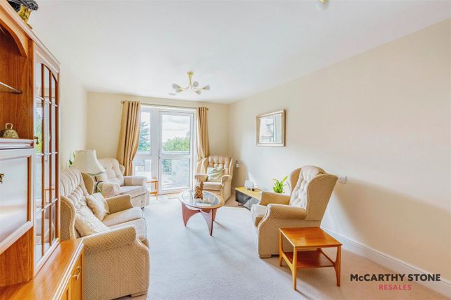 25 Wardington Court, Welford Road, Northampton photo 3