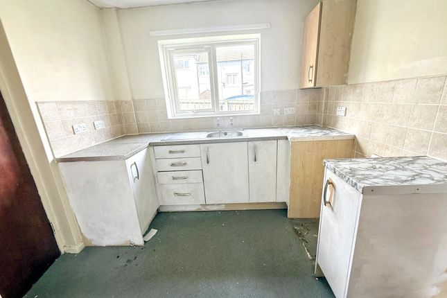 4, Kirkfield Gardens, Stanley photo 4