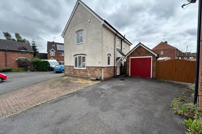Detached house for sale in Finch Close, Swadlincote, Swadlincote