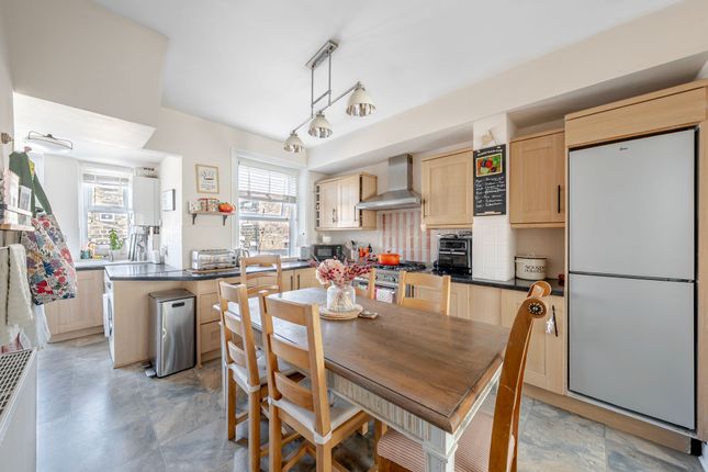 7 Nydd Vale Terrace, Harrogate photo 4