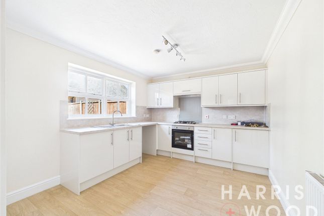 7, Warwick Bailey Close, Essex photo 3