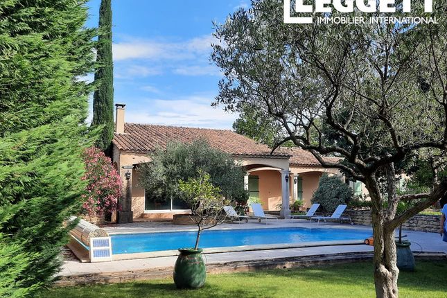 Thumbnail Villa for sale in Vers-Pont-Du-Gard, Gard, Occitanie