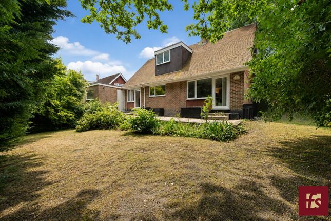 53, Heathermount Drive, Crowthorne photo 3