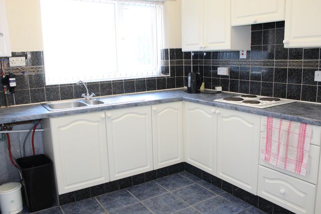 37, Union Street, Alfreton photo 4