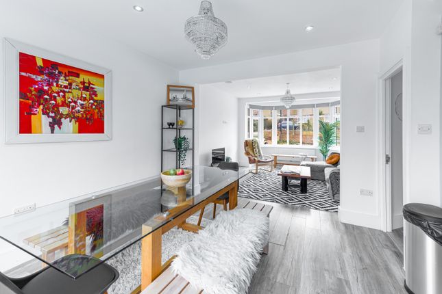 Thumbnail Terraced house to rent in Waterfall Road, London