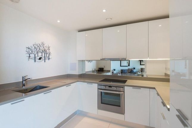 Vantage Building,Flat 509, Station Approach, Hayes photo 3
