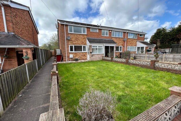 Thumbnail Property to rent in Woodrow Close, Bromsgrove