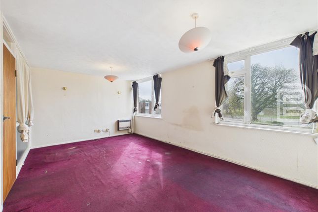 69, Martin Lane, Rugby photo 4