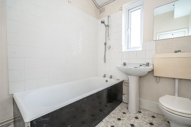 Terraced house for sale in Park Avenue North, Crouch End, London
