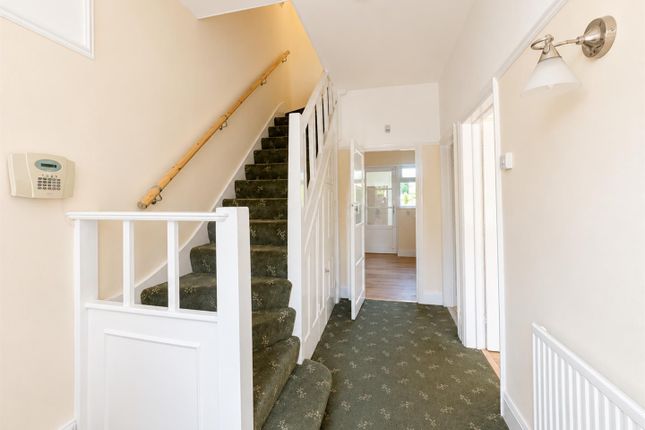 4, Mayfield Road, London photo 4