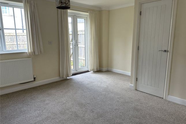21, Blacksmith Close, Taunton photo 5