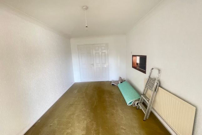 112, Bridgewater Drive, Northampton photo 5