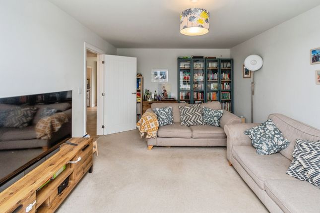 11, Candleberry Drive, Cannock photo 4