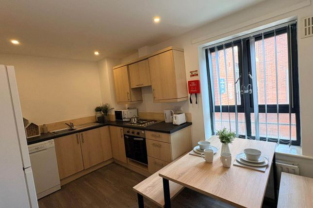 Page Apartments, Edward St, Sheffield photo 4