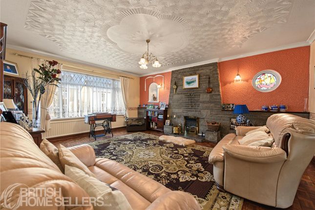 Bryncwar Road, Llanelli photo 4