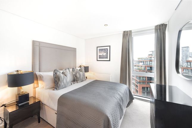 Thumbnail Flat to rent in East Harbet Road, London