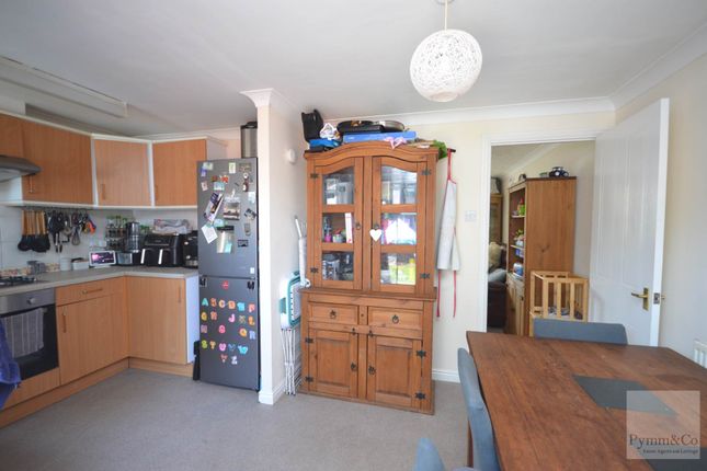 19 Birch Road, Hethersett, Norfolk photo 5