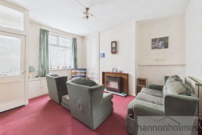 49, Marsh Road, Bolton photo 2