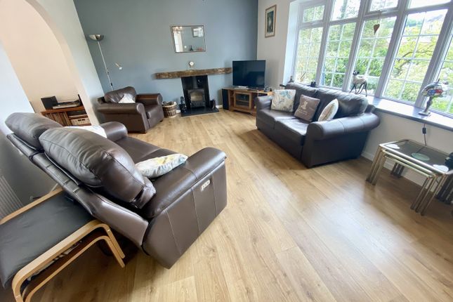 The Bungalow, Felindre, Swansea photo 2