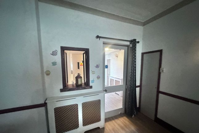 Y Foelas, Station Road, Llanrug, Caernarfon Ll55 4Be