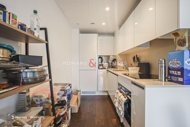 Flat 27 Rosemary Gardens, 85, Royal Mint Street, London photo 4