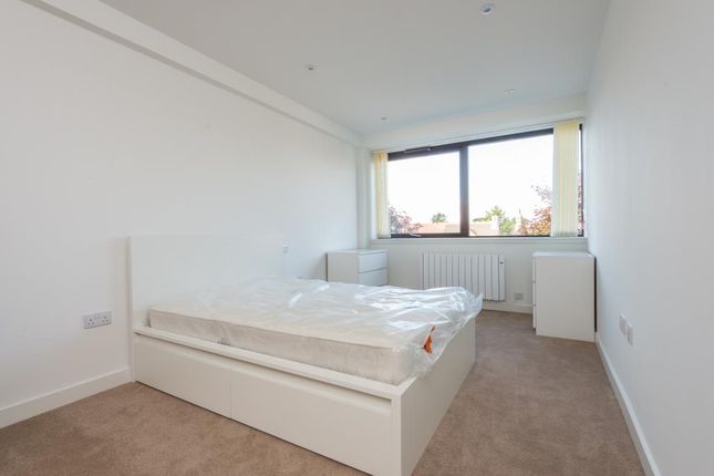 Flat 14, Barclay House, Oxford photo 3